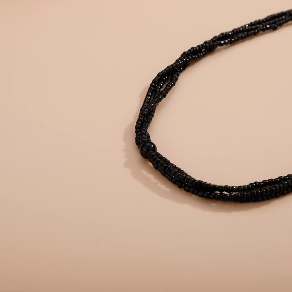 Bohemian 3-Strand Faux Pearl Knot Beaded Necklace - Picture 5 of 6